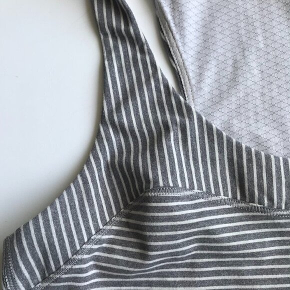LULULEMON Run Wicking First Base Tank Anti-Stink Stripe Heather Grey suspect S/M - Picture 14 of 14
